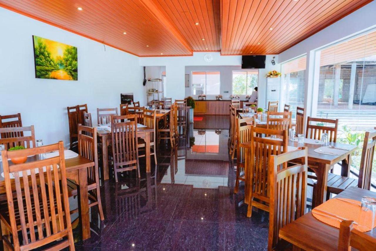 Athkandura Hotel Habarana Eksteriør billede